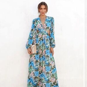 Lush Floral Cut Out Maxi Dress Size Medium